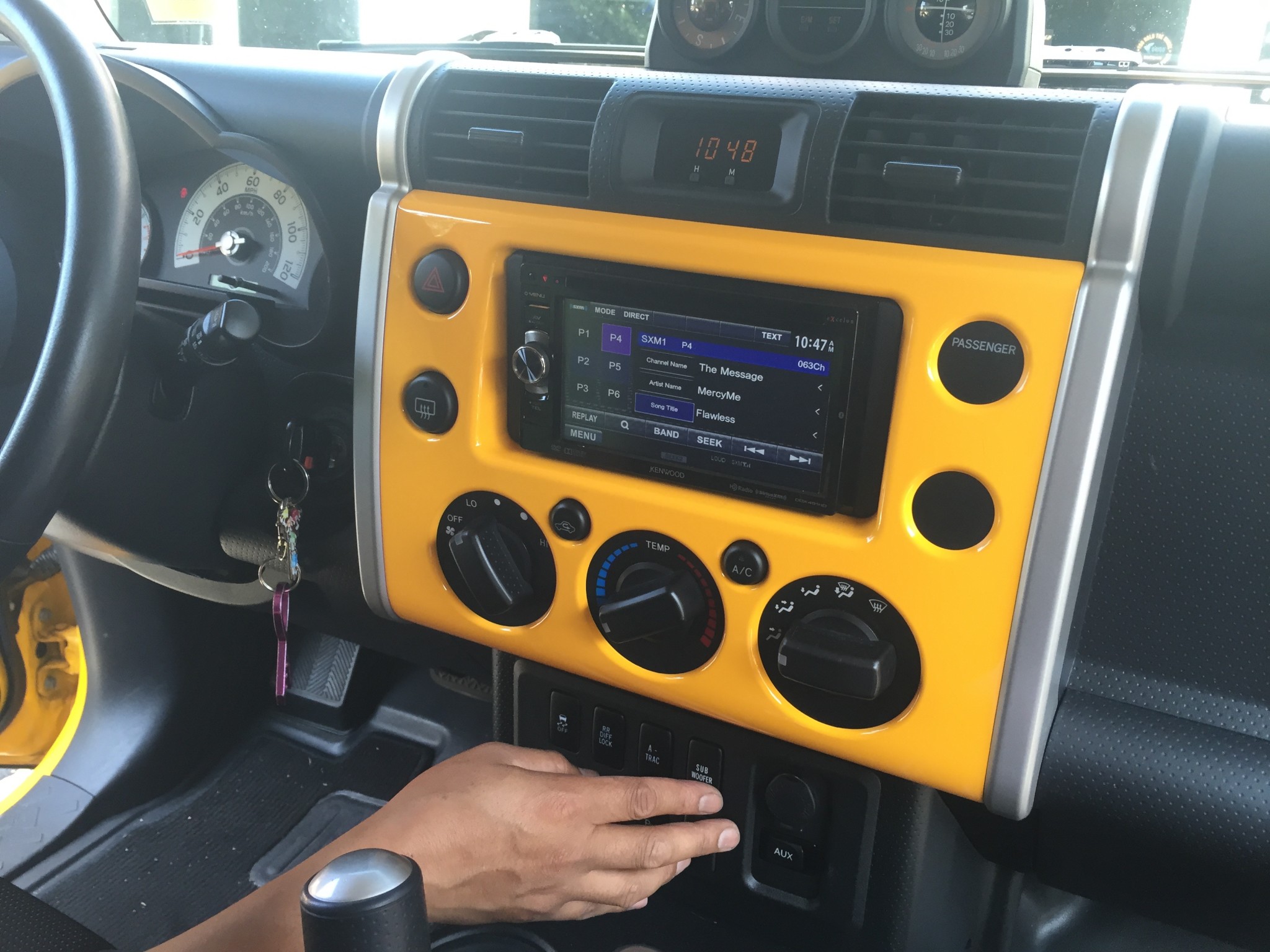 2010 Toyota Fj Cruiser Smartphone Friendly Radio And Let There Be